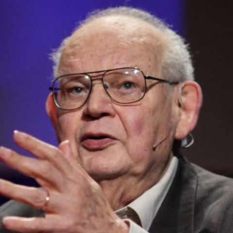 Benoît Mandelbrot
