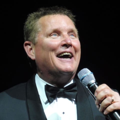 Tom Burlinson