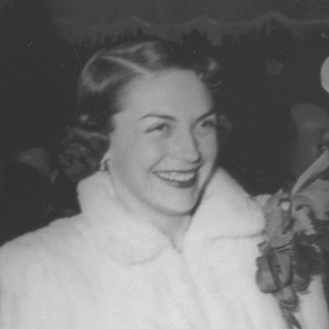 Esperanza Baur