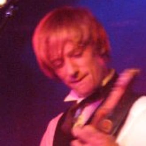 Crispian Mills