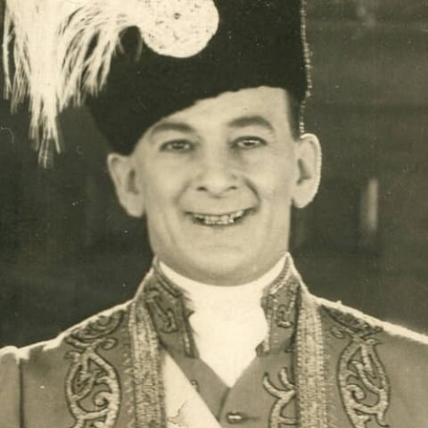 Leon Errol