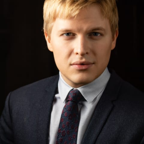 Ronan Farrow