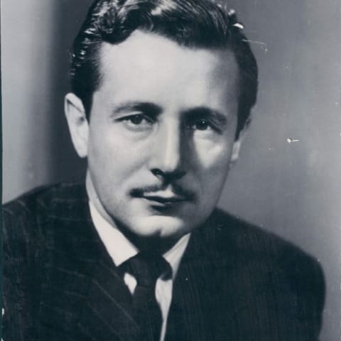 Oleg Cassini