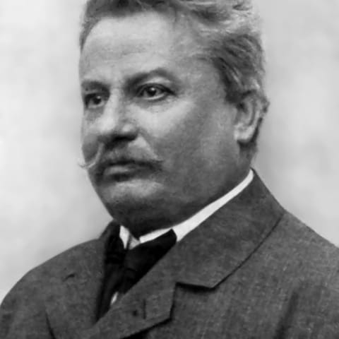 Giovanni Pascoli