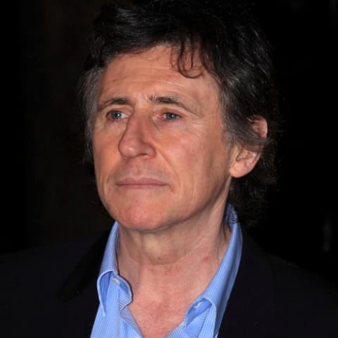 Gabriel Byrne