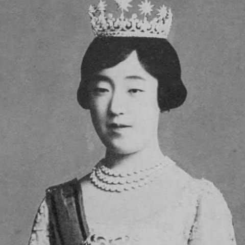 Nagako de Japón