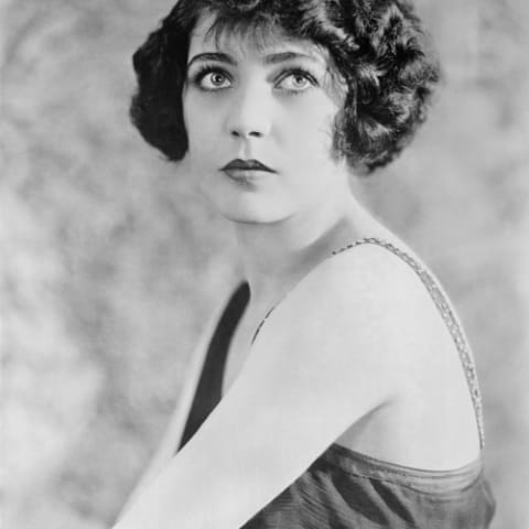 Renée Adorée