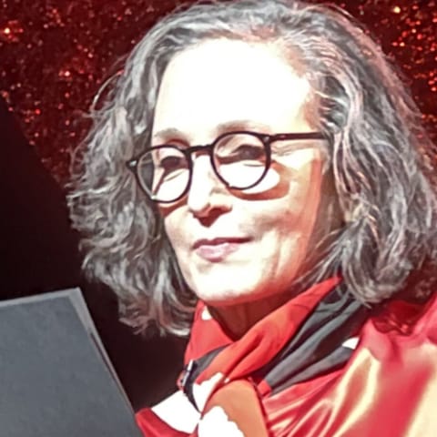 Bebe Neuwirth