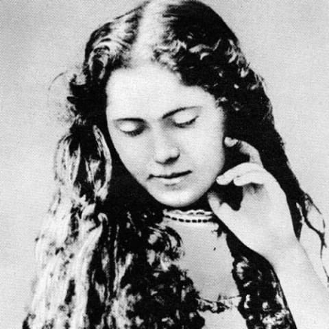 Laura Marx