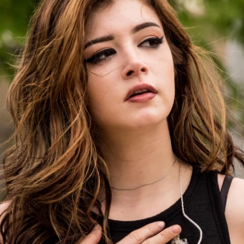 Chrissy Costanza