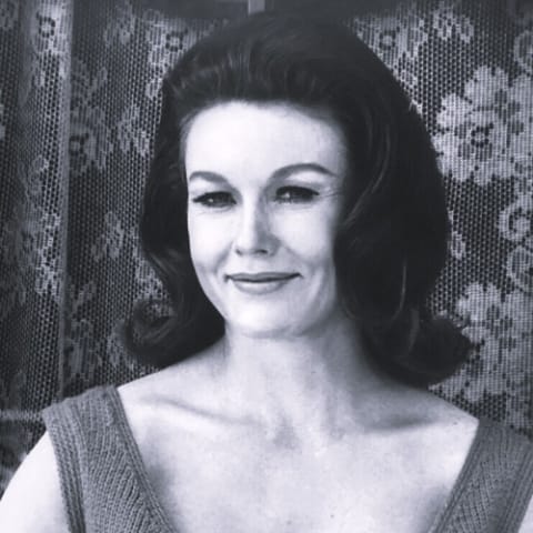 Elaine Devry