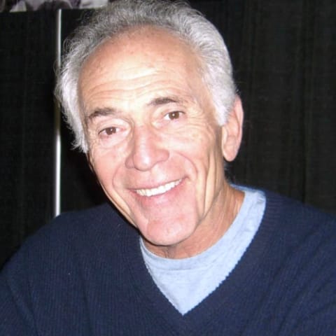 Bruce Weitz