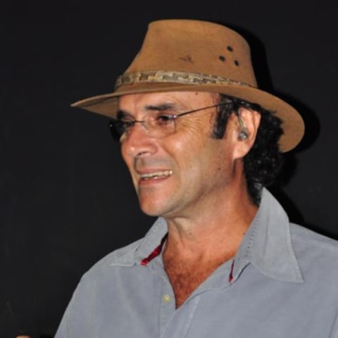 Almir Sater