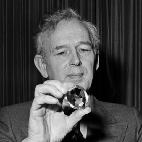 Norris McWhirter