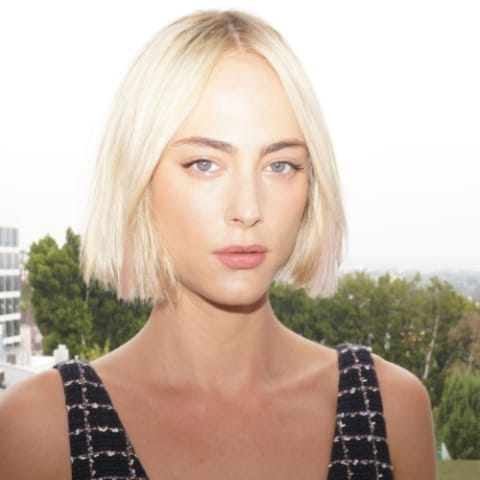 Nora Arnezeder