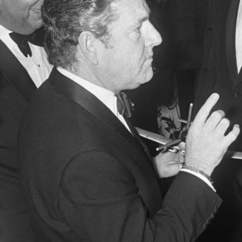 Kenneth More